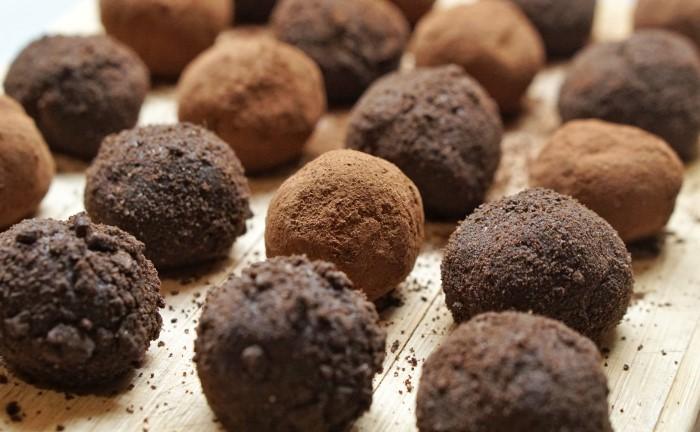 Chocolate truffles in rows