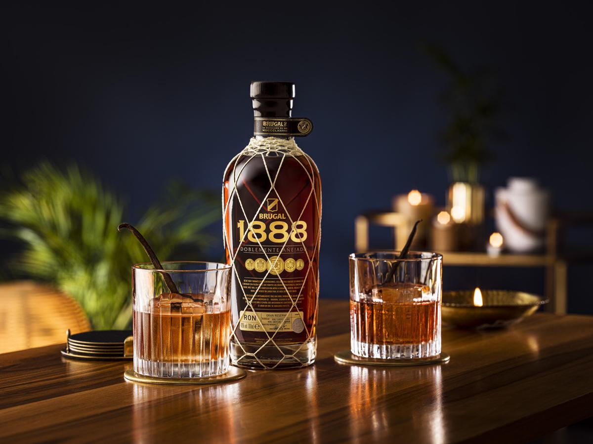 Negroni Dominicana with Brugal 1888 garnished with vanilla pod