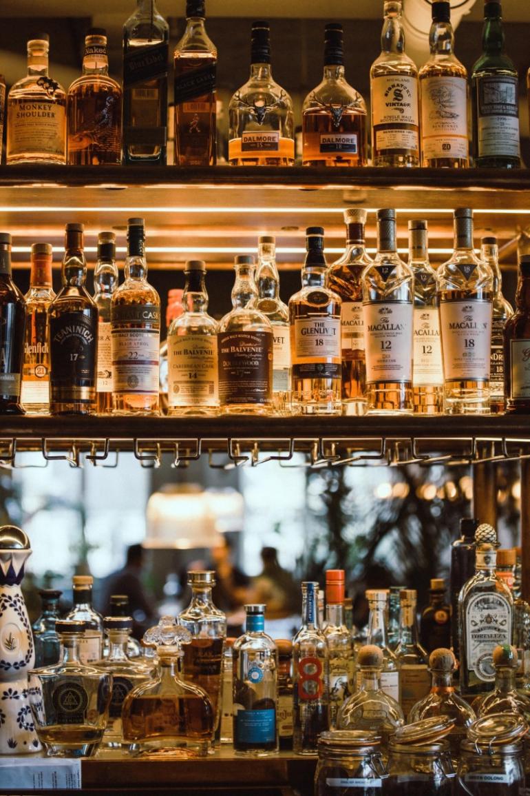 Bar shelf ideas